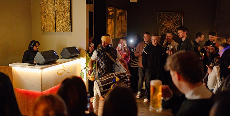 Uyare private celebration event with live dhol drummer performance